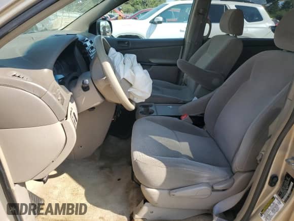 2005 Toyota Sienna LE with VIN 5TDZA23C95S290491, listed as a Copart auction lot 80013145 with Not provided miles and Salvage title. Bid and sale history available at DreamBid. Image 7.
