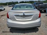 ✅ 2009 Lincoln MKS • VIN: 1LNHM93R89G622819 • Lot: 66025615. Wystawiony na Copart z przebiegiem 99 365 mil. Bezpłatny archiwum sprzedaży aukcyjnych z USA i szczegółowy raport historii pojazdu na DreamBid. Zdjęcie 6.