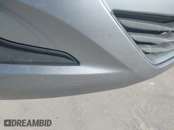 ✅ 2015 Hyundai Elantra SE • VIN: 5NPDH4AE7FH610226 • Lot: 43605897. Listed on IAAI with 209,263 mi. Free auction sales archive from the USA and detailed vehicle history report at DreamBid. Image 6.