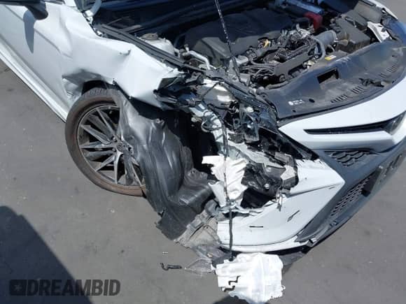 2022 Toyota Camry SE с VIN 4T1T11BK8NU072395, выставлен на аукционе IAAI как лот 42283425 с пробегом 39 347 миль миль и . История ставок и продаж доступна на DreamBid. Изображение 6.
