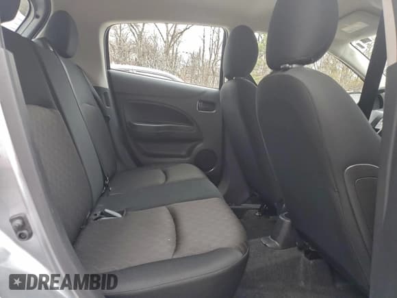 ✅ 2024 Mitsubishi Mirage ES • VIN: ML32AUHJ5RH024399 • Lot: 95934165. Wystawiony na Copart z przebiegiem 17 932 mil. Bezpłatny archiwum sprzedaży aukcyjnych z USA i szczegółowy raport historii pojazdu na DreamBid. Zdjęcie 10.