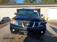 ✅ 2015 Nissan Armada Platinum • VIN: 5N1AA0NCXFN621449 • Lot: 43460870. Wystawiony na IAAI z przebiegiem 145 858 mil. Bezpłatny archiwum sprzedaży aukcyjnych z USA i szczegółowy raport historii pojazdu na DreamBid. Zdjęcie 12.