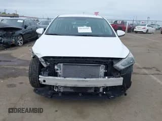 ✅ 2019 Hyundai Ioniq Blue • VIN: KMHC65LC9KU122779 • Lot: 41722347. Wystawiony na IAAI z przebiegiem 75 644 mil. Bezpłatny archiwum sprzedaży aukcyjnych z USA i szczegółowy raport historii pojazdu na DreamBid. Zdjęcie 6.