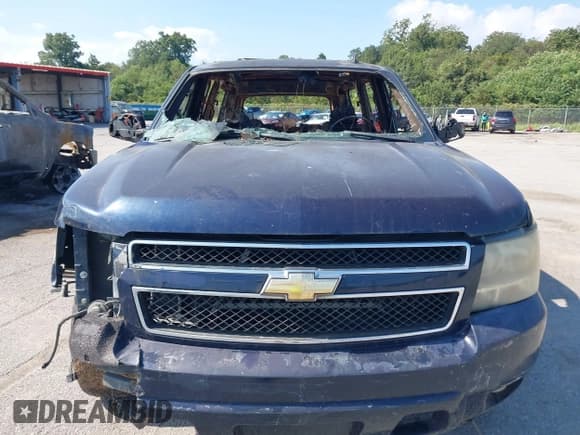 ✅ 2007 Chevrolet Tahoe LT • VIN: 1GNFC13J27R135845 • Lot: 43288912. Wystawiony na IAAI z przebiegiem Nie podano. Bezpłatny archiwum sprzedaży aukcyjnych z USA i szczegółowy raport historii pojazdu na DreamBid. Zdjęcie 10.