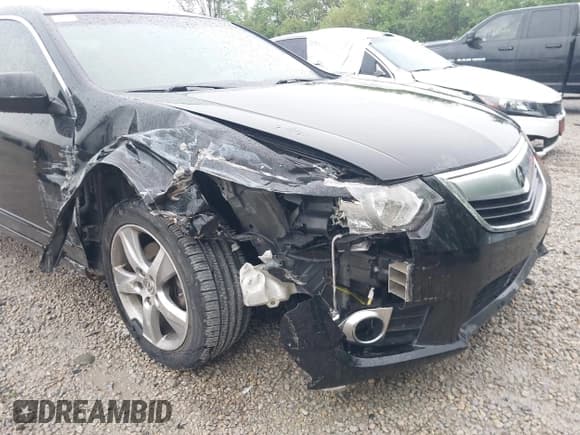 ✅ 2011 Acura TSX • VIN: JH4CU2F67BC006872 • Lot: 42292812. Listed on IAAI with 198,734 mi. Free auction sales archive from the USA and detailed vehicle history report at DreamBid. Image 6.