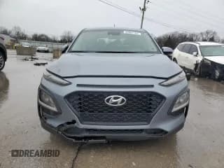 ✅ 2019 Hyundai Kona SE • VIN: KM8K12AAXKU208807 • Лот: 39401164. Опубликован ранее на Copart с пробегом 40 172 миль. Бесплатный доступ к архиву аукционных продаж из США и подробный отчёт об истории автомобиля на DreamBid. Изображение 5.