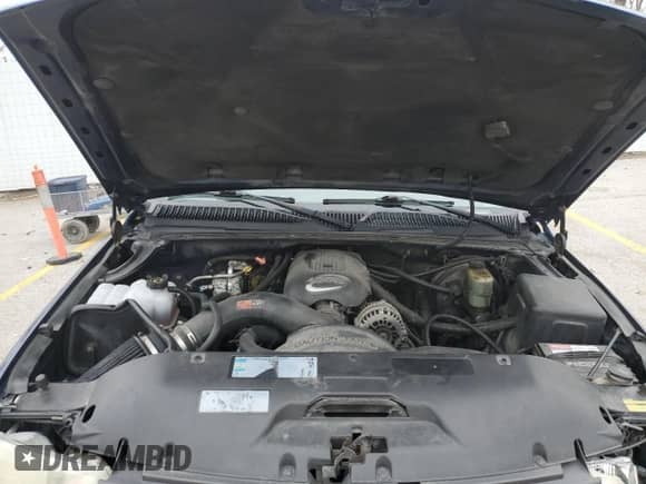 2002 Chevrolet Silverado 1500 LS with VIN 1GCEK14T52Z214216, listed as a Copart auction lot 44792395 with 370,685 mi miles and Salvage title. Bid and sale history available at DreamBid. Image 13.