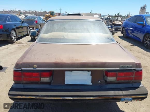 ✅ 1981 Mazda 626 • VIN: JM1GB4111B0527376 • Lot: 42815414. Listed on IAAI with 269,528 mi. Free auction sales archive from the USA and detailed vehicle history report at DreamBid. Image 16.