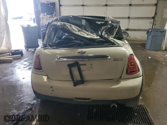 ✅ 2007 MINI Hardtop • VIN: WMWMF33577TL78296 • Lot: 59491215. Listed on Copart with Not provided. Free auction sales archive from the USA and detailed vehicle history report at DreamBid. Image 6.