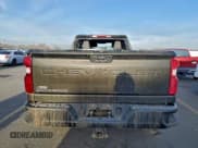 ✅ 2023 Chevrolet Silverado 2500HD Work Truck • VIN: 1GC5YLE71PF236282 • Lot: 94717575. Wystawiony na Copart z przebiegiem Nie podano. Bezpłatny archiwum sprzedaży aukcyjnych z USA i szczegółowy raport historii pojazdu na DreamBid. Zdjęcie 6.