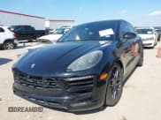 ✅ 2017 Porsche Macan GTS • VIN: WP1AG2A59HLB50770 • Lot: 43535773. Listed on IAAI with 121,268 mi. Free auction sales archive from the USA and detailed vehicle history report at DreamBid. Image 2.