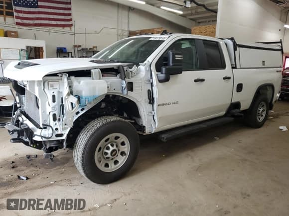 ✅ 2025 Chevrolet Silverado 2500HD • VIN: 1GC5KLE79SF270822 • Lot: 71915315. Wystawiony na Copart z przebiegiem 6 787 mil. Bezpłatny archiwum sprzedaży aukcyjnych z USA i szczegółowy raport historii pojazdu na DreamBid. Zdjęcie 1.