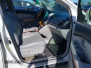 ✅ 2007 Lexus RX 400h • VIN: JTJHW31U572008126 • Лот: 43125640. Опубликован ранее на IAAI с пробегом 232 929 миль. Бесплатный доступ к архиву аукционных продаж из США и подробный отчёт об истории автомобиля на DreamBid. Изображение 5.