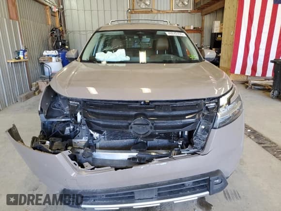 ✅ 2023 Nissan Pathfinder Platinum • VIN: 5N1DR3DK7PC224746 • Лот: 49242495. Опубликован ранее на Copart с пробегом 31 442 миль. Бесплатный доступ к архиву аукционных продаж из США и подробный отчёт об истории автомобиля на DreamBid. Изображение 5.