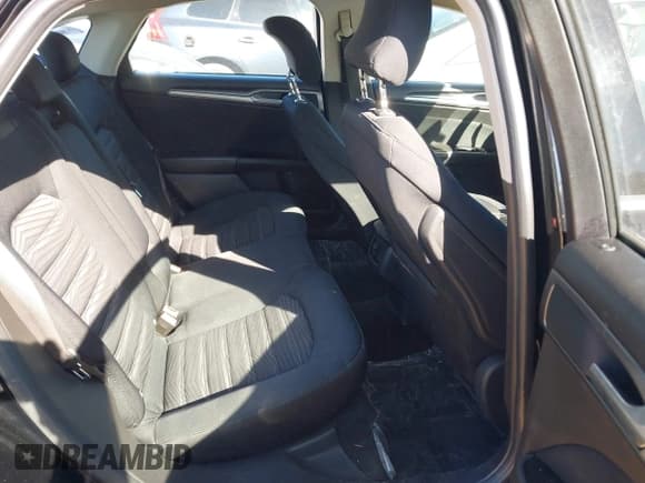 ✅ 2016 Ford Fusion SE • VIN: 3FA6P0HD5GR243252 • Lot: 43456516. Listed on IAAI with 148,971 mi. Free auction sales archive from the USA and detailed vehicle history report at DreamBid. Image 8.