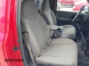 ✅ 2002 Ford Ranger XL • VIN: 1FTYR10U42PA75179 • Лот: 43116900. Опубликован ранее на IAAI с пробегом 214 943 миль. Бесплатный доступ к архиву аукционных продаж из США и подробный отчёт об истории автомобиля на DreamBid. Изображение 8.