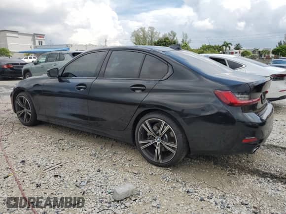 2022 BMW 3 Series 330i z VIN 3MW5R1J07N8C36820, wystawiony jako Copart lot #71701425 z przebiegiem 63 447 mil mil oraz Szkoda całkowita • Salvage title. Historia ofert i sprzedaży dostępna na DreamBid. Obrazek 2.