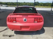 ✅ 2006 Ford Mustang GT Deluxe • VIN: 1ZVHT82H765260481 • Lot: 70352005. Wystawiony na Copart z przebiegiem 335 474 mil. Bezpłatny archiwum sprzedaży aukcyjnych z USA i szczegółowy raport historii pojazdu na DreamBid. Zdjęcie 6.