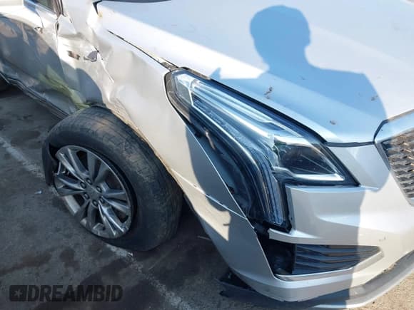✅ 2020 Cadillac XT5 Premium Luxury FWD • VIN: 1GYKNCRS1LZ192216 • Lot: 42601807. Listed on IAAI with 132,716 mi. Free auction sales archive from the USA and detailed vehicle history report at DreamBid. Image 16.