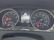 ✅ 2019 Volkswagen Golf S • VIN: 3VWH17AU4KM516840 • Lot: 41978817. Wystawiony na IAAI z przebiegiem 102 612 mil. Bezpłatny archiwum sprzedaży aukcyjnych z USA i szczegółowy raport historii pojazdu na DreamBid. Zdjęcie 7.