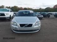 ✅ 2010 Volvo S40 • VIN: YV1382MS0A2489786 • Lot: 43528265. Listed on IAAI with Not provided. Free auction sales archive from the USA and detailed vehicle history report at DreamBid. Image 12.