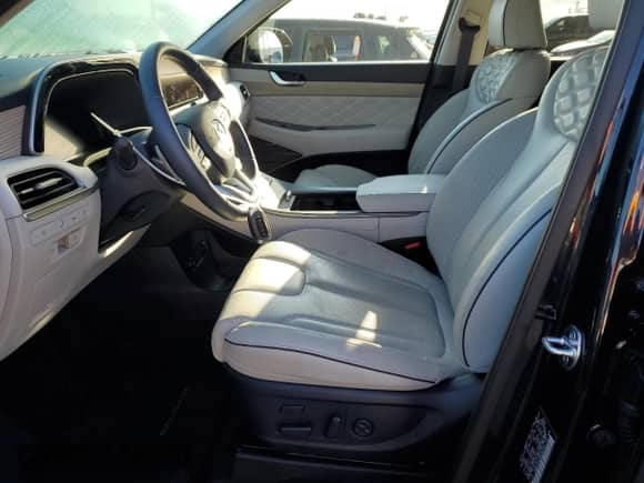 2021 Hyundai Palisade Calligraphy с VIN KM8R7DHEXMU265593, выставлен на аукционе Copart как лот 73886804 с пробегом Не указан миль и На запчасти • Non repairable. История ставок и продаж доступна на DreamBid. Изображение 7.