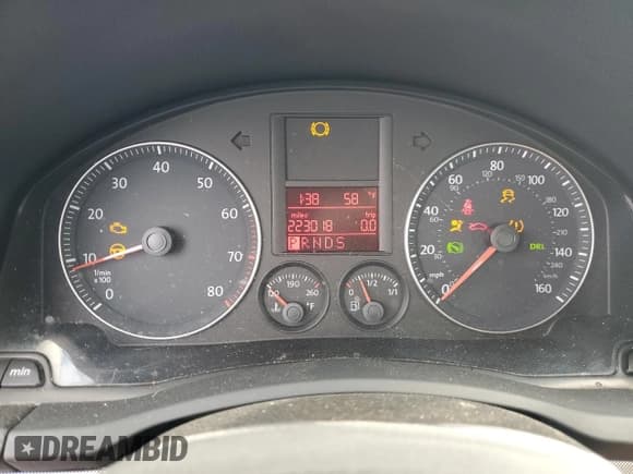 ✅ 2008 Volkswagen Jetta SE • VIN: 3VWRM71KX8M182588 • Лот: 91324195. Опубликован ранее на Copart с пробегом 223 018 миль. Бесплатный доступ к архиву аукционных продаж из США и подробный отчёт об истории автомобиля на DreamBid. Изображение 9.