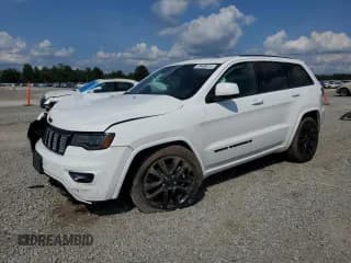 ✅ 2022 Jeep Grand Cherokee Laredo X • VIN: 1C4RJFAG3NC149544 • Лот: 69486615. Опубликован ранее на Copart с пробегом 55 862 миль. Бесплатный доступ к архиву аукционных продаж из США и подробный отчёт об истории автомобиля на DreamBid. Изображение 1.