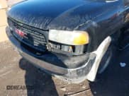 ✅ 2001 GMC Yukon SLT • VIN: 1GKEK13T41R164915 • Lot: 41841669. Wystawiony na IAAI z przebiegiem 291 154 mil. Bezpłatny archiwum sprzedaży aukcyjnych z USA i szczegółowy raport historii pojazdu na DreamBid. Zdjęcie 6.