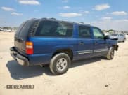 ✅ 2000 Chevrolet Suburban LS • VIN: 3GNEC16T3YG208182 • Lot: 81924095. Wystawiony na Copart z przebiegiem 126 283 mil. Bezpłatny archiwum sprzedaży aukcyjnych z USA i szczegółowy raport historii pojazdu na DreamBid. Zdjęcie 3.
