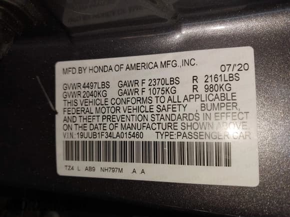 ✅ 2020 Acura TLX • VIN: 19UUB1F34LA015460 • Lot: 43251693. Listed on IAAI with 146,947 mi. Free auction sales archive from the USA and detailed vehicle history report at DreamBid. Image 9.