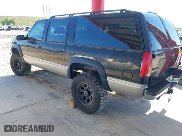 1999 Chevrolet Suburban с VIN 1GNFK16R0XJ422443, выставлен на аукционе IAAI как лот 43599587 с пробегом 159 746 миль миль и . История ставок и продаж доступна на DreamBid. Изображение 3.