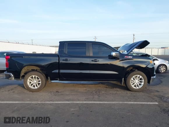 ✅ 2023 Chevrolet Silverado 1500 LT • VIN: 1GCUDDED4PZ311459 • Lot: 41361510. Listed on IAAI with Not provided. Free auction sales archive from the USA and detailed vehicle history report at DreamBid. Image 13.