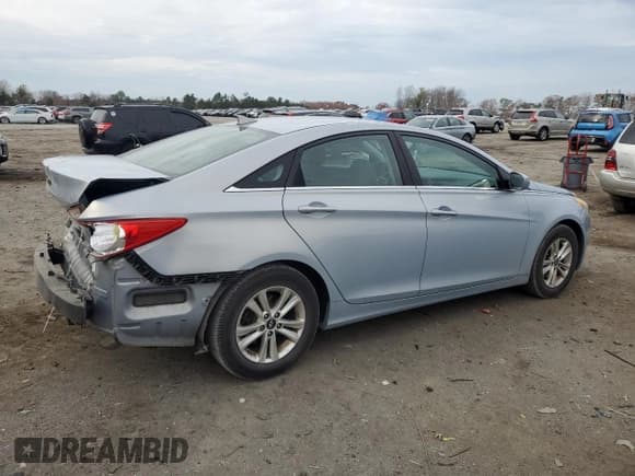 ✅ 2013 Hyundai Sonata GLS • VIN: 5NPEB4AC2DH708906 • Lot: 81579904. Listed on Copart with 148,510 mi. Free auction sales archive from the USA and detailed vehicle history report at DreamBid. Image 3.