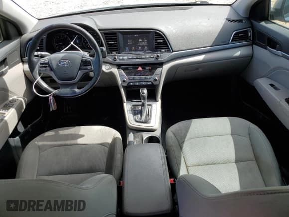 ✅ 2017 Hyundai Elantra SE • VIN: 5NPD84LF2HH077632 • Lot: 85146215. Listed on Copart with 168,870 mi. Free auction sales archive from the USA and detailed vehicle history report at DreamBid. Image 8.