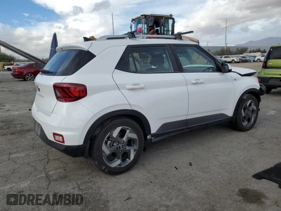 ✅ 2021 Hyundai Venue SEL • VIN: KMHRC8A35MU094327 • Lot: 82430294. Wystawiony na Copart z przebiegiem 36 317 mil. Bezpłatny archiwum sprzedaży aukcyjnych z USA i szczegółowy raport historii pojazdu na DreamBid. Zdjęcie 3.