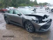 ✅ 2023 Toyota Crown XLE • VIN: JTDAAAAF2P3006899 • Lot: 43371625. Wystawiony na IAAI z przebiegiem 61 501 mil. Bezpłatny archiwum sprzedaży aukcyjnych z USA i szczegółowy raport historii pojazdu na DreamBid. Zdjęcie 1.