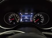 ✅ 2019 Jeep Compass Latitude • VIN: 3C4NJCBB3KT726458 • Lot: 62025625. Listed on Copart with 90,429 mi. Free auction sales archive from the USA and detailed vehicle history report at DreamBid. Image 9.