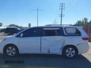 ✅ 2017 Toyota Sienna LE • VIN: 5TDKZ3DCXHS863837 • Lot: 43491475. Listed on IAAI with 94,505 mi. Free auction sales archive from the USA and detailed vehicle history report at DreamBid. Image 15.