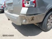 ✅ 2009 Ford Expedition Max SSV • VIN: 1FMFK155X9LA03932 • Lot: 42770594. Wystawiony na IAAI z przebiegiem 151 968 mil. Bezpłatny archiwum sprzedaży aukcyjnych z USA i szczegółowy raport historii pojazdu na DreamBid. Zdjęcie 14.