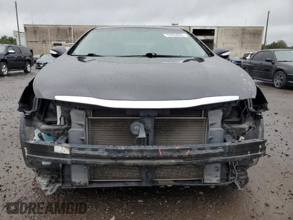 ✅ 2011 Hyundai Sonata SE • VIN: 5NPEC4AC7BH291678 • Lot: 72432094. Listed on Copart with 107,819 mi. Free auction sales archive from the USA and detailed vehicle history report at DreamBid. Image 5.