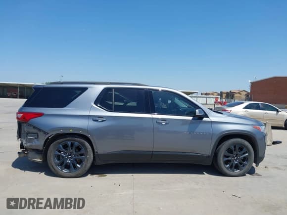 ✅ 2020 Chevrolet Traverse RS • VIN: 1GNERJKW0LJ267972 • Lot: 42232129. Listed on IAAI with 163,182 mi. Free auction sales archive from the USA and detailed vehicle history report at DreamBid. Image 14.