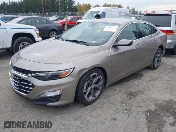 2024 Chevrolet Malibu LT z VIN 1G1ZD5ST1RF222162, wystawiony jako IAAI lot #43586715 z przebiegiem 38 518 mil mil oraz . Historia ofert i sprzedaży dostępna na DreamBid. Obrazek 17.