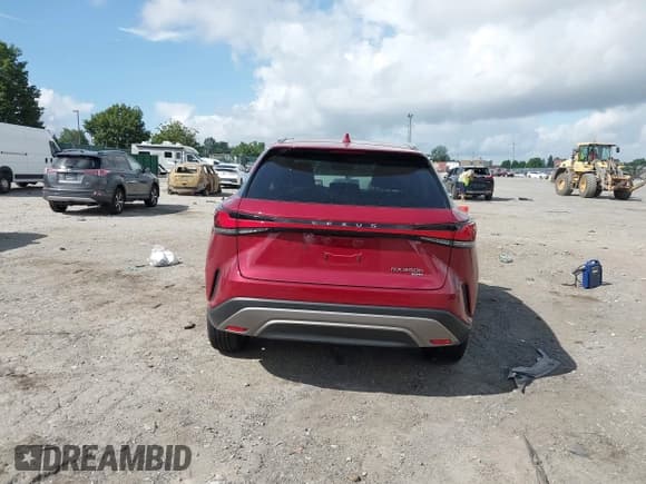 ✅ 2024 Lexus RX 350h • VIN: 2T2BBMCA9RC036038 • Лот: 42672432. Опубликован ранее на IAAI с пробегом Не указан. Бесплатный доступ к архиву аукционных продаж из США и подробный отчёт об истории автомобиля на DreamBid. Изображение 15.