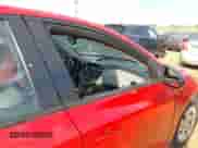 2014 Chevrolet Cruze LS z VIN 1G1PA5SG9E7228492, wystawiony jako IAAI lot #43333761 z przebiegiem 152 703 mil mil oraz . Historia ofert i sprzedaży dostępna na DreamBid. Obrazek 12.