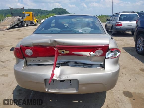 ✅ 2004 Chevrolet Cavalier • VIN: 1G1JC12F347200251 • Lot: 42871280. Listed on IAAI with 73,710 mi. Free auction sales archive from the USA and detailed vehicle history report at DreamBid. Image 16.