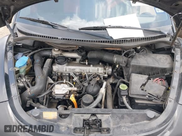 ✅ 2001 Volkswagen Beetle GLS • VIN: 3VWCP21C01M421287 • Lot: 41916015. Listed on IAAI with 413,348 mi. Free auction sales archive from the USA and detailed vehicle history report at DreamBid. Image 10.