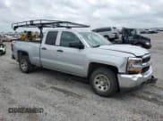 ✅ 2018 Chevrolet Silverado 1500 Work Truck • VIN: 1GCVKNEH7JZ165715 • Lot: 54743555. Wystawiony na Copart z przebiegiem 140 893 mil. Bezpłatny archiwum sprzedaży aukcyjnych z USA i szczegółowy raport historii pojazdu na DreamBid. Zdjęcie 4.