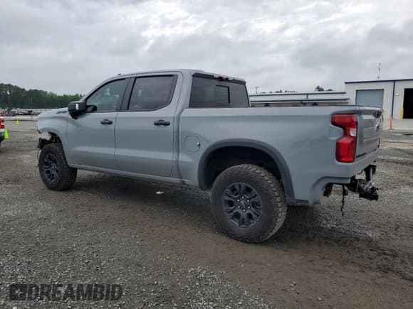 ✅ 2025 Chevrolet Silverado 1500 • VIN: 3GCUKHE80SG133333 • Лот: 66640915. Опубликован ранее на Copart с пробегом 13 203 миль. Бесплатный доступ к архиву аукционных продаж из США и подробный отчёт об истории автомобиля на DreamBid. Изображение 2.