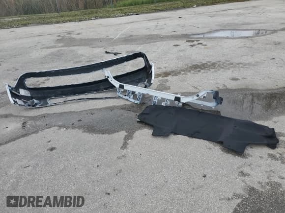 ✅ 2021 Dodge Challenger R/T Scat Pack • VIN: 2C3CDZFJ3MH663820 • Lot: 78598903. Wystawiony na Copart z przebiegiem 30 251 mil. Bezpłatny archiwum sprzedaży aukcyjnych z USA i szczegółowy raport historii pojazdu na DreamBid. Zdjęcie 13.